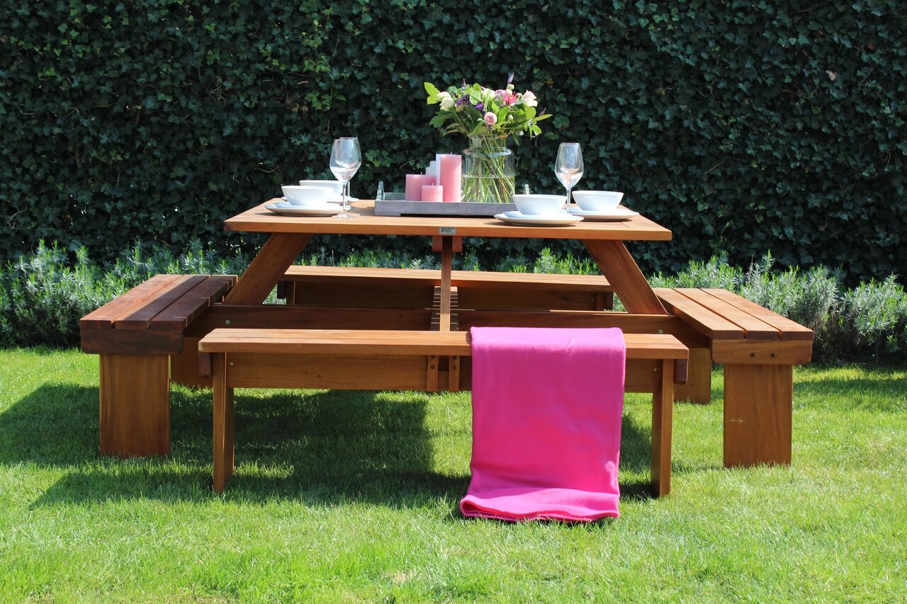 Vierkante Picknicktafel Valencia 210 x 210 x 75 cm Hardhout (8-10 personen)