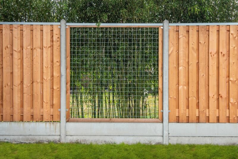 Gaaselement vuurverzinkt 180 x 180 cm met Red Class Wood kader 4,5 x 7,0  cm