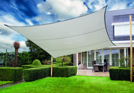 Schaduwdoek vierkant 550 x 550cm zandbeige