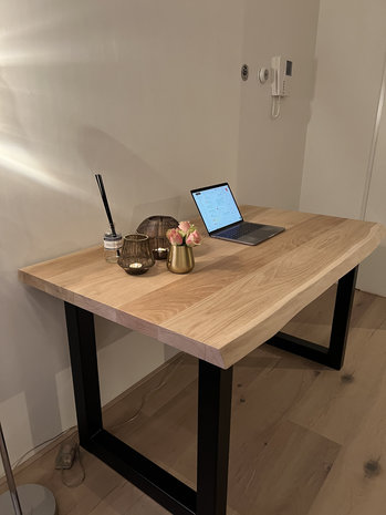 Manuscript redden mat Massief eiken bureau met stalen U-poten 150 x 70 cm - Thuiswerkplek - Countrywood Manuscript redden mat Massief eiken bureau met stalen U-poten 150 x 70 cm - Thuiswerkplek - Countrywood