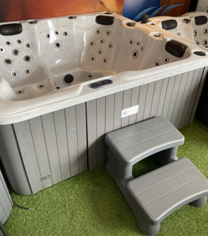 Armoedig Citroen Verder Jacuzzi 5-personen kopen? | Countrywood - Laagste prijs! - Countrywood