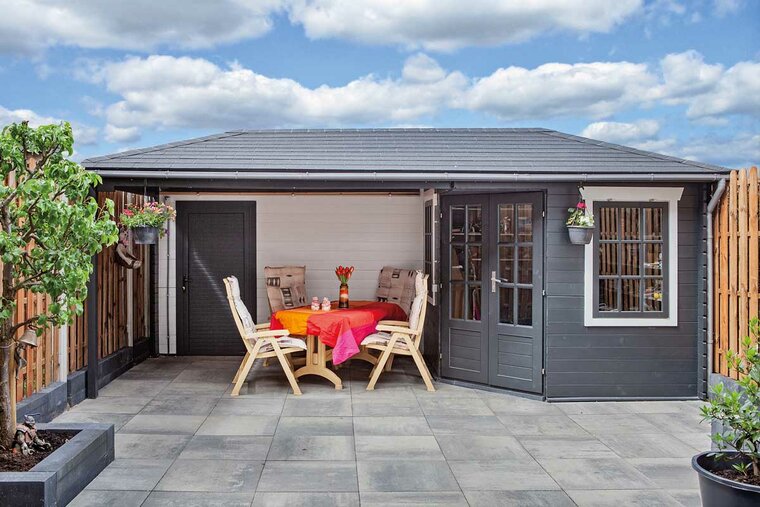 Blokhut Niklas met overkapping 575 x 250 x 259 cm - Tuinhuis