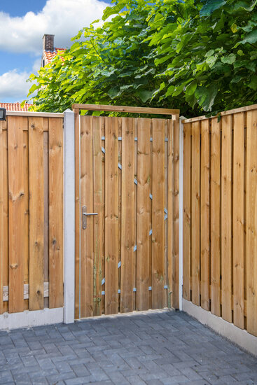 Tuinpoortkozijn + aanslagligger grenen groen ge&iuml;mpregneerd