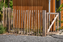 Engelse kastanjehekwerk op rol met 7,5 cm latafstand 460 x 120 cm