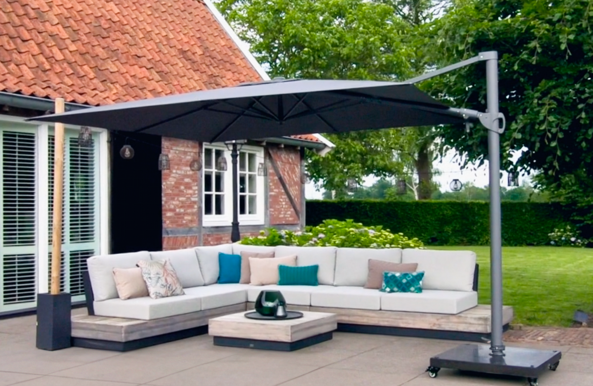 Madison Malta zweefparasol 300x400 cm grey