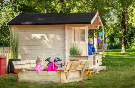 Speelhuisje Finland voor buiten - Inclusief vloer en fundering en 10m2 dakleer 